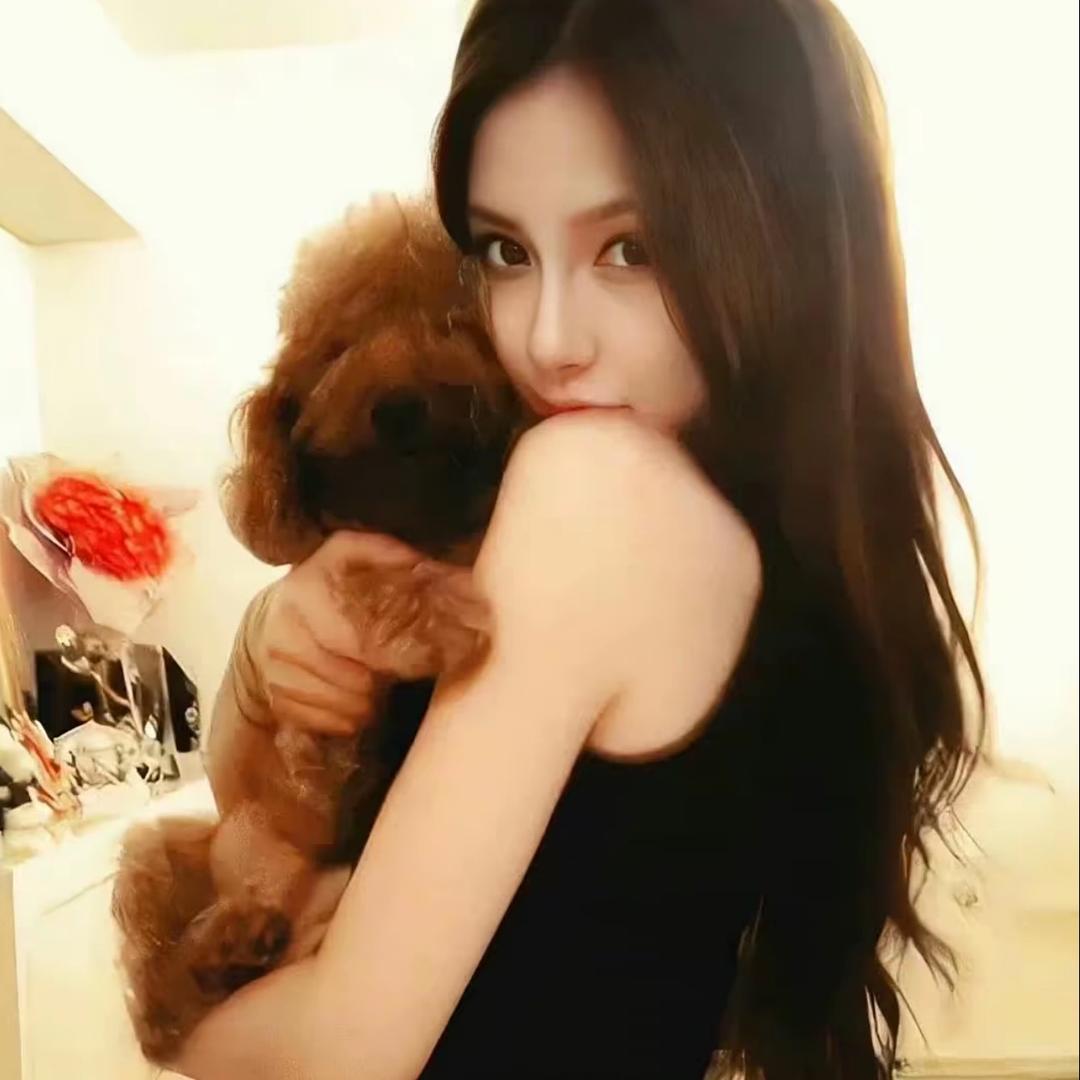 ￴不瑶发呆