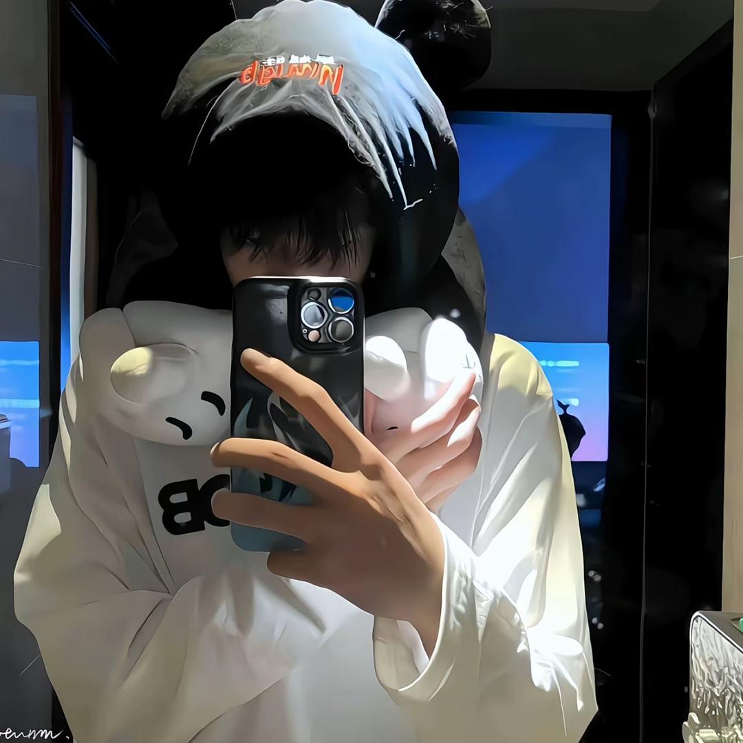 帅炸的泡芙小子