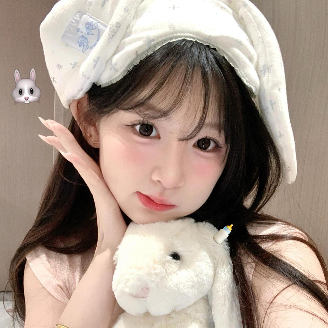 君羊羔 .