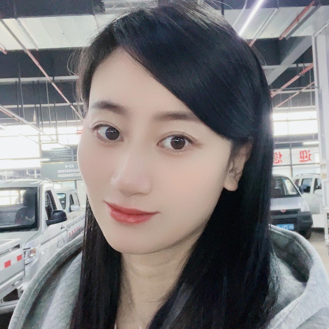义乌市创赢二手货车 「丹姐」