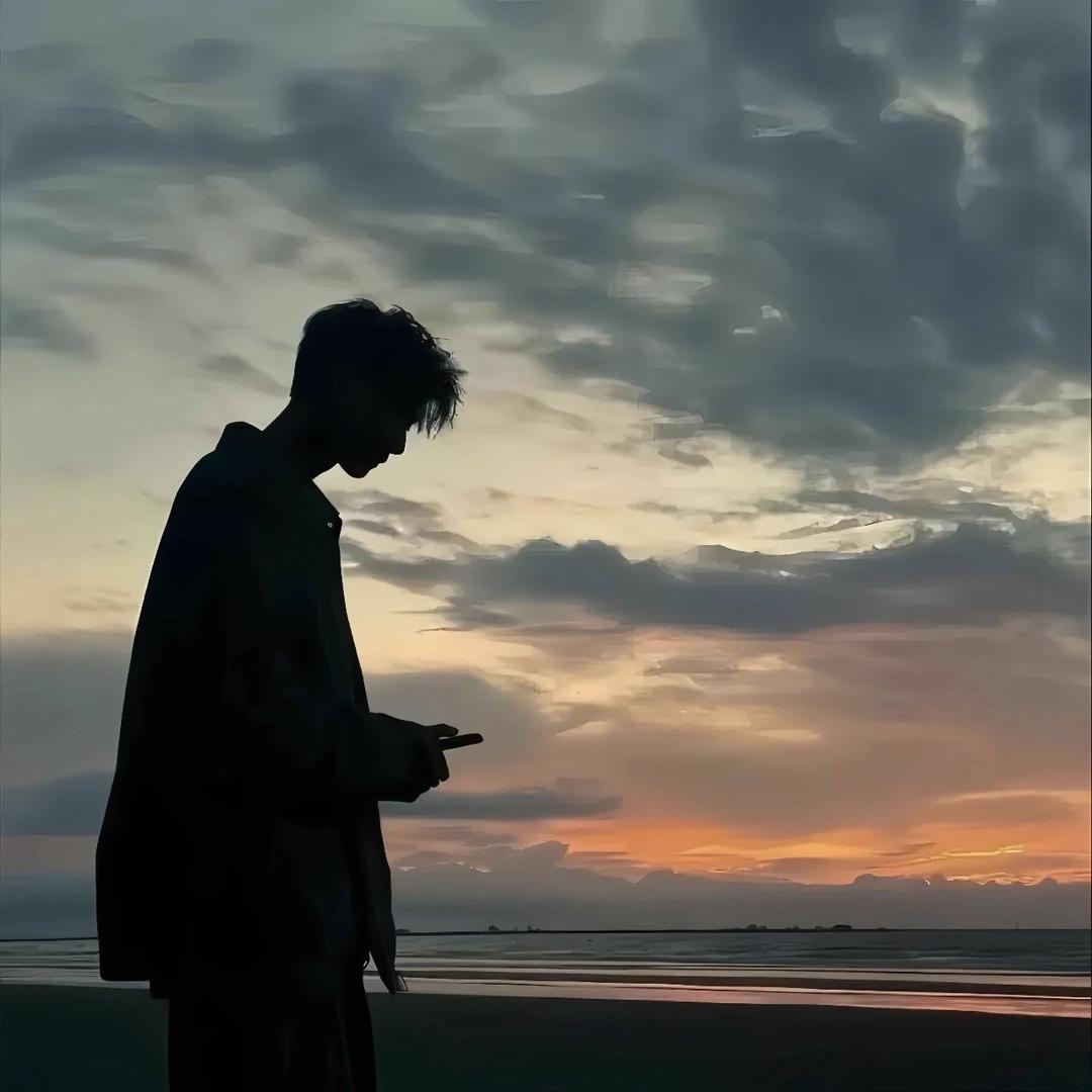 去码头整点薯条。