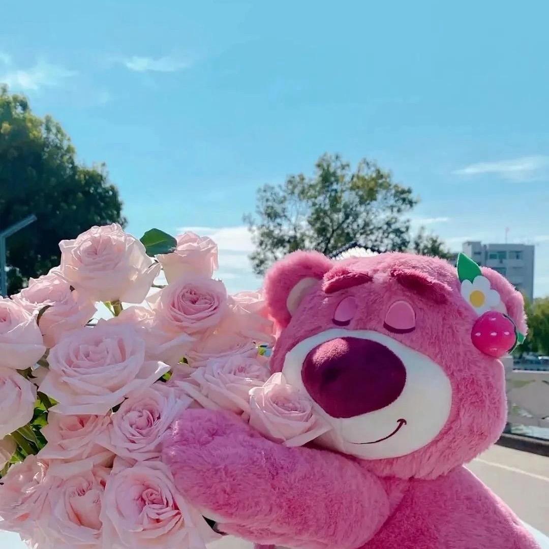 月球背面的哇塞女孩