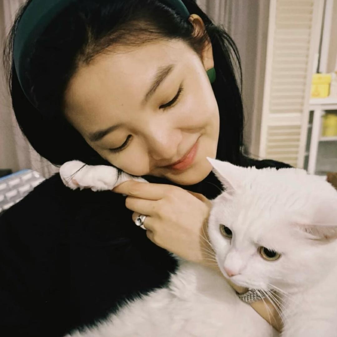 ✌︎︎•𝕪𝕖𝕖𝕖