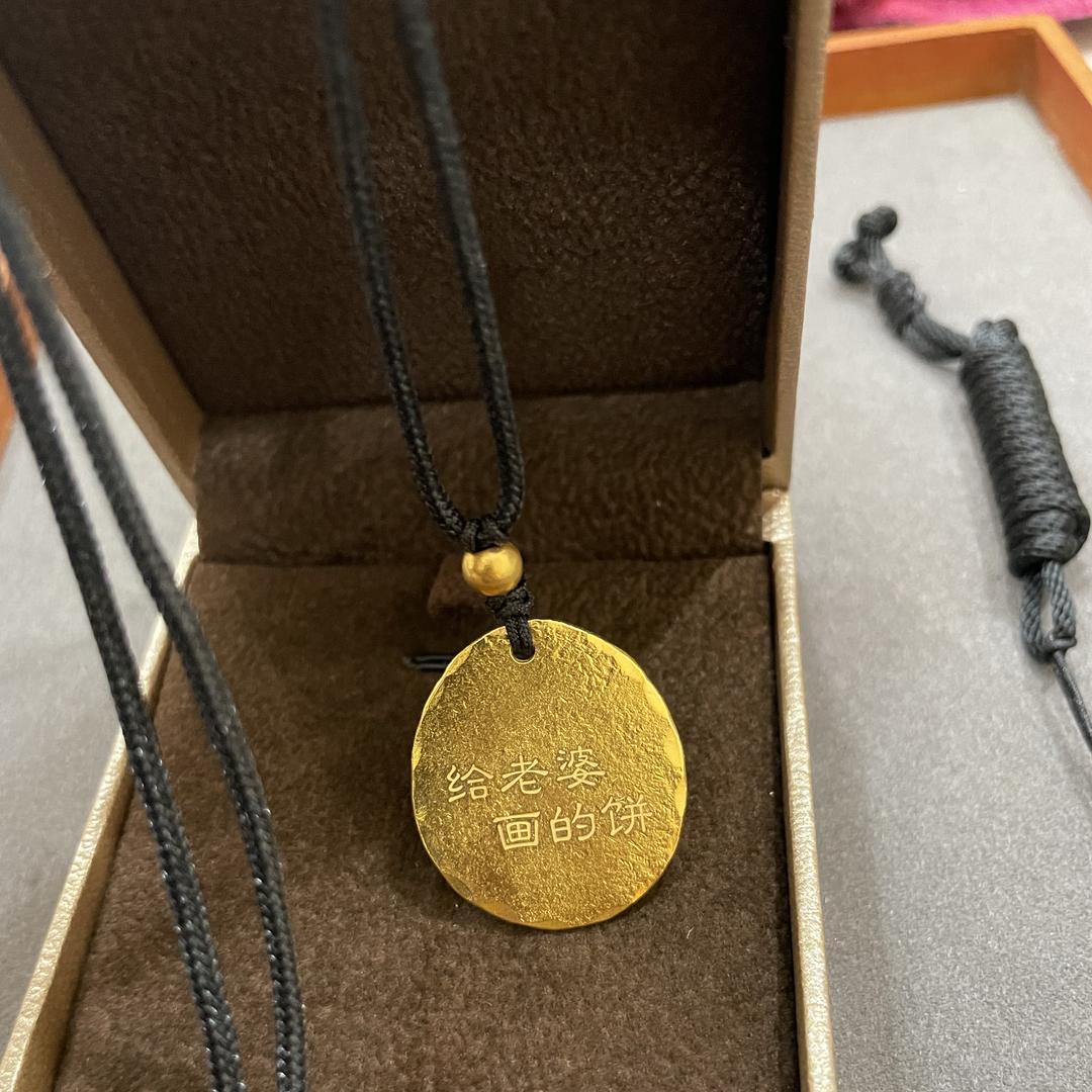 爱饰品的手工熊