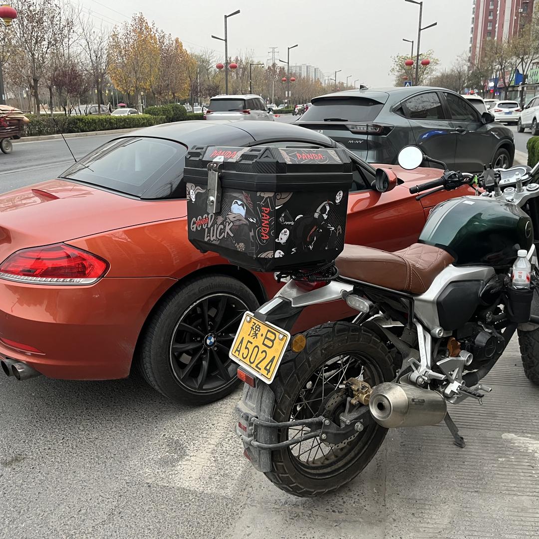 恒浦彩绘壁画浮雕