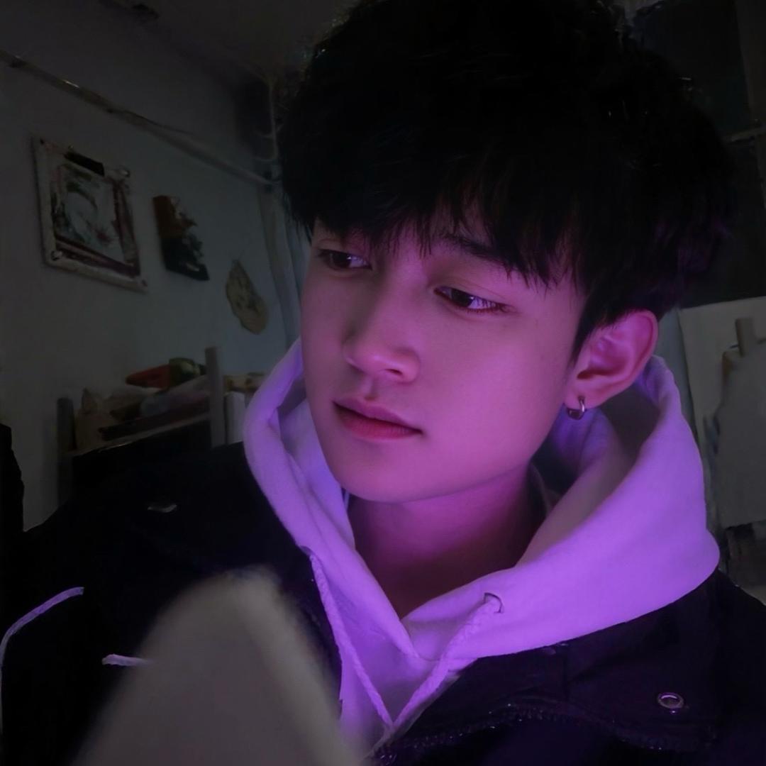小和的𝑼𝑵𝑰-𝑽