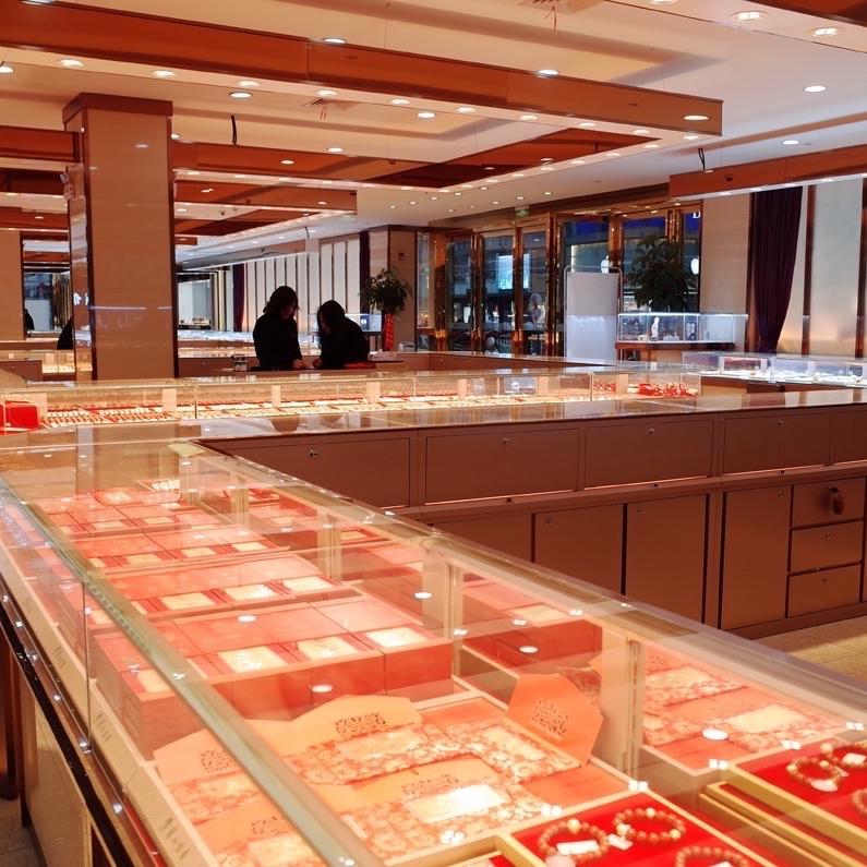 雄东珠宝轻奢工厂店