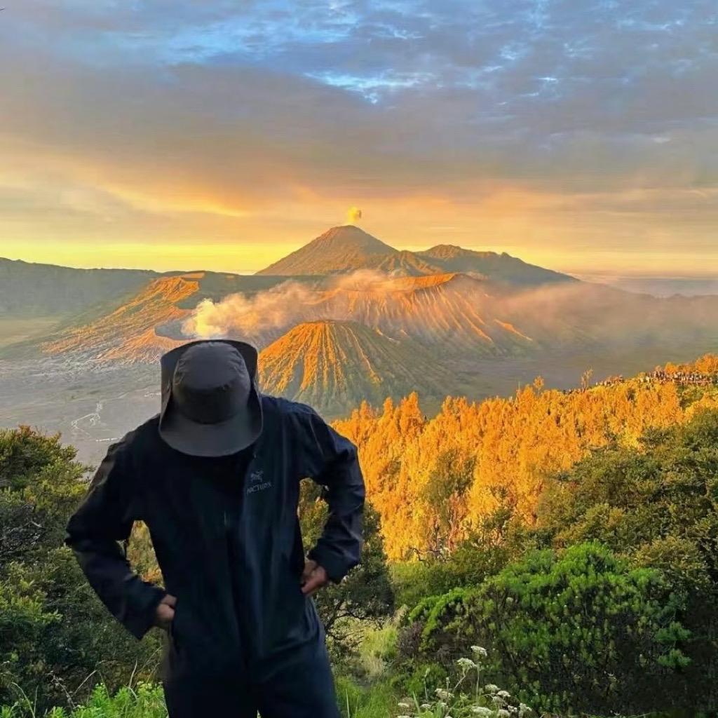 鲅鱼圈桑坡男装总店