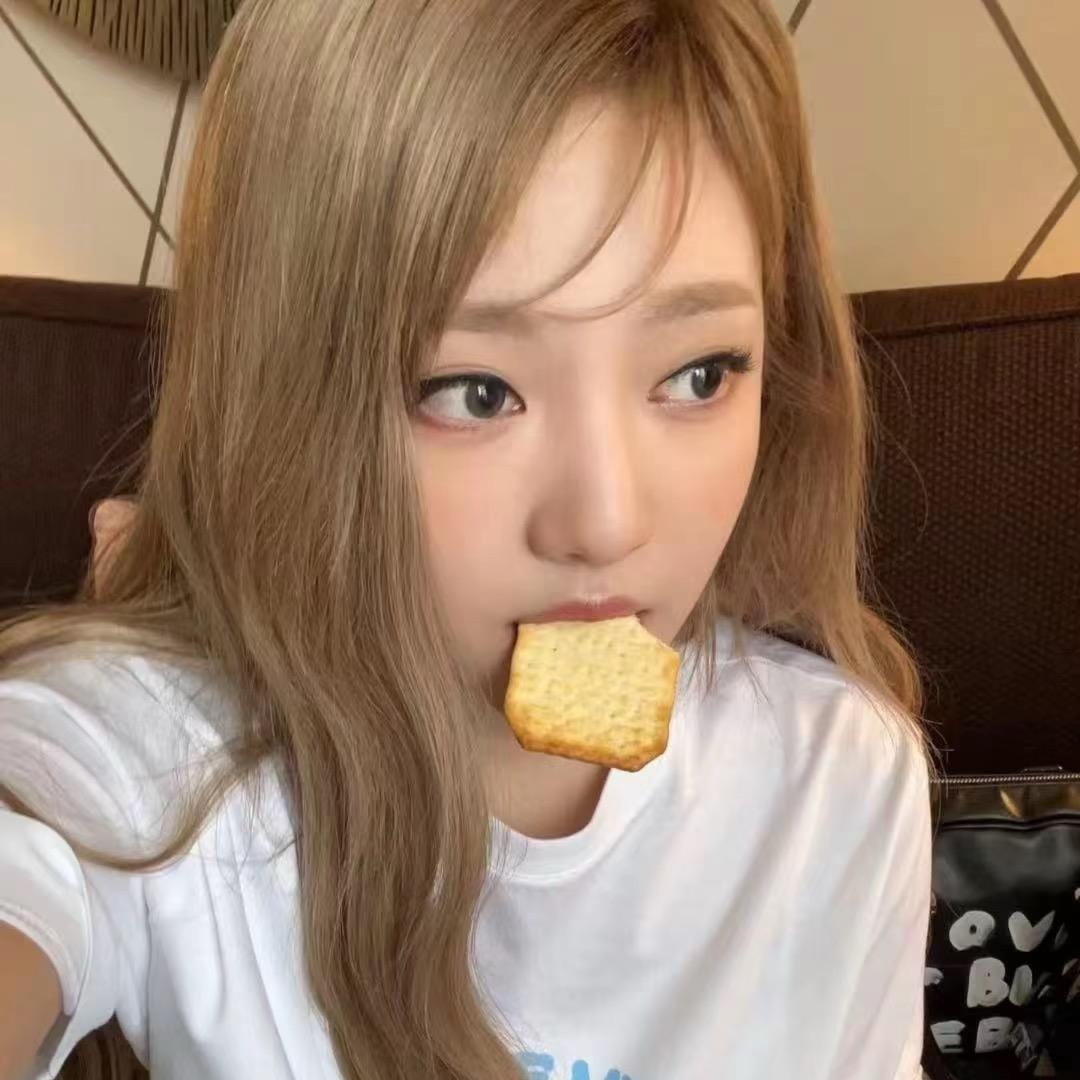 干嘛敲我头