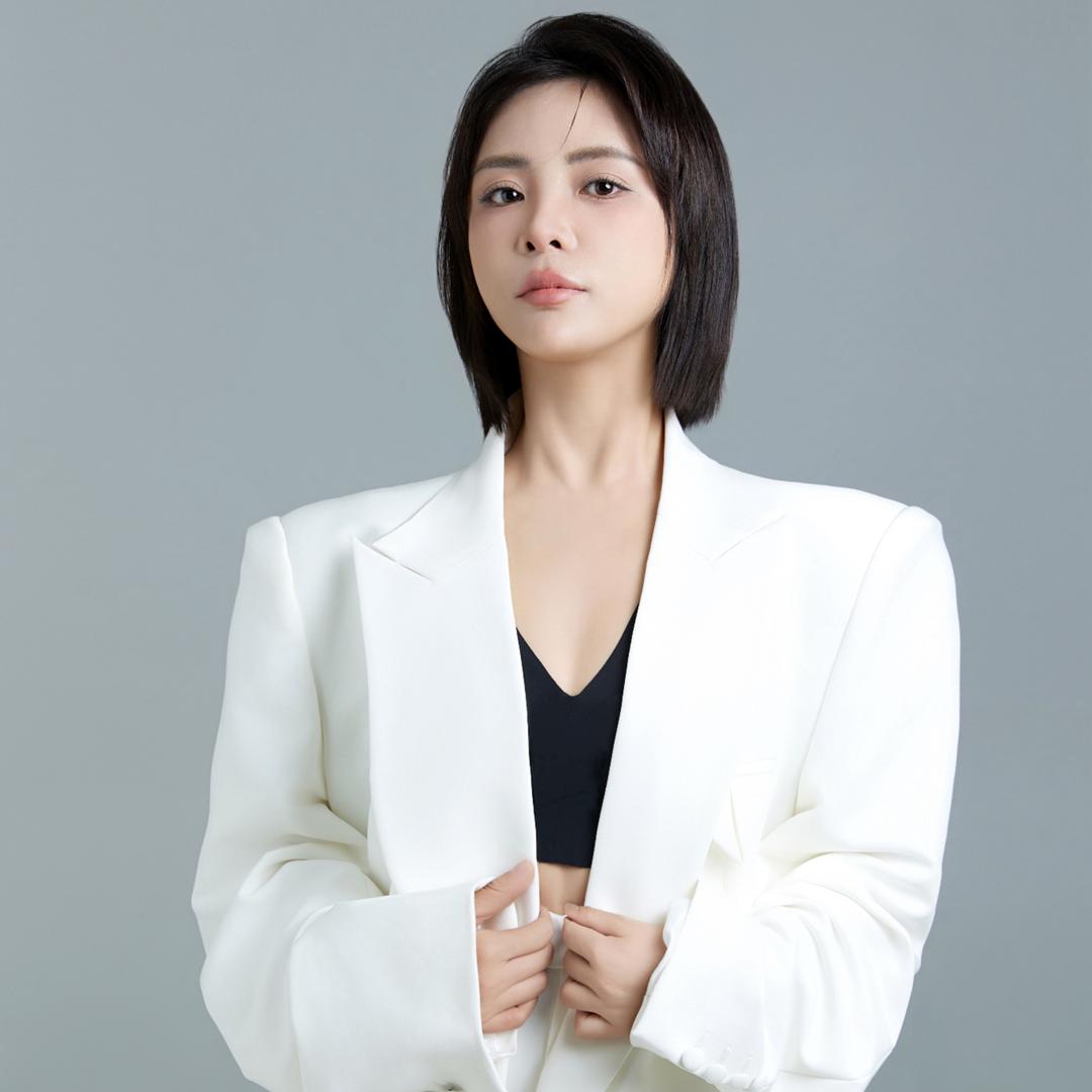 欣尚妍美学设计-徐盼