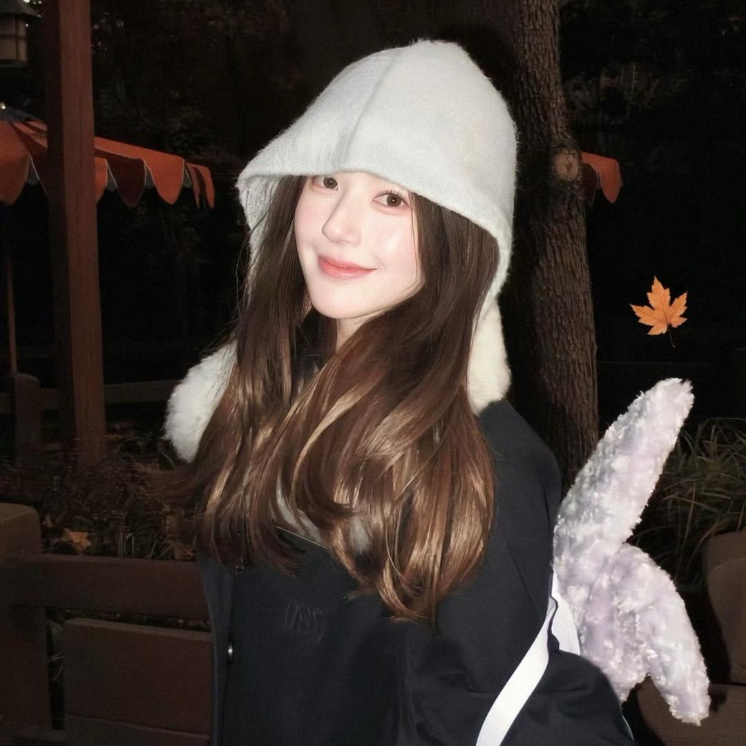J、