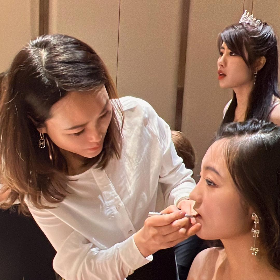 美妆造型—高小娟