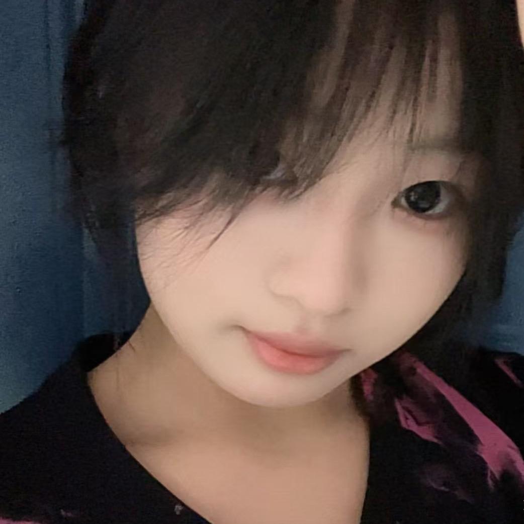 璇璇.