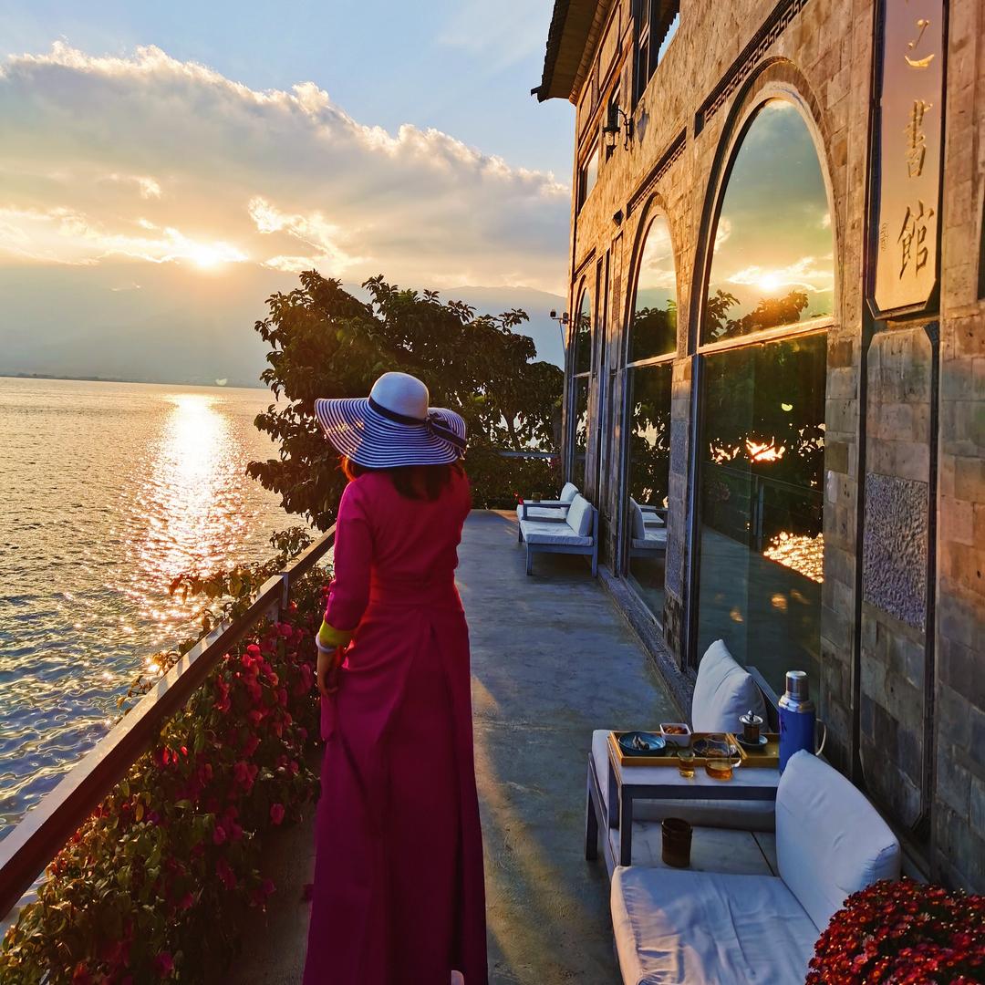 云南乡土小丫（直播村寨）@抖音