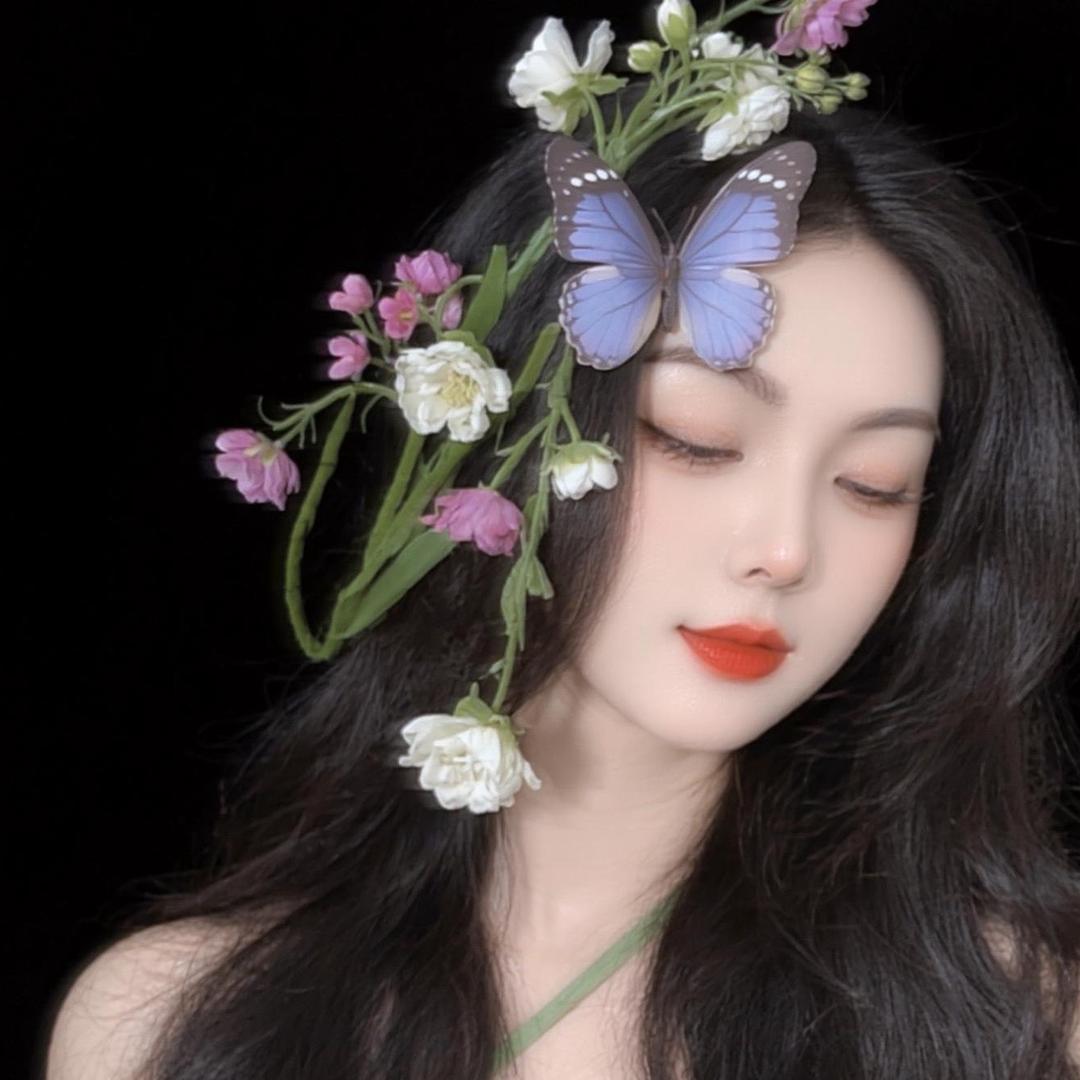 ᭄: ღ᭄笑着~退场᭄
