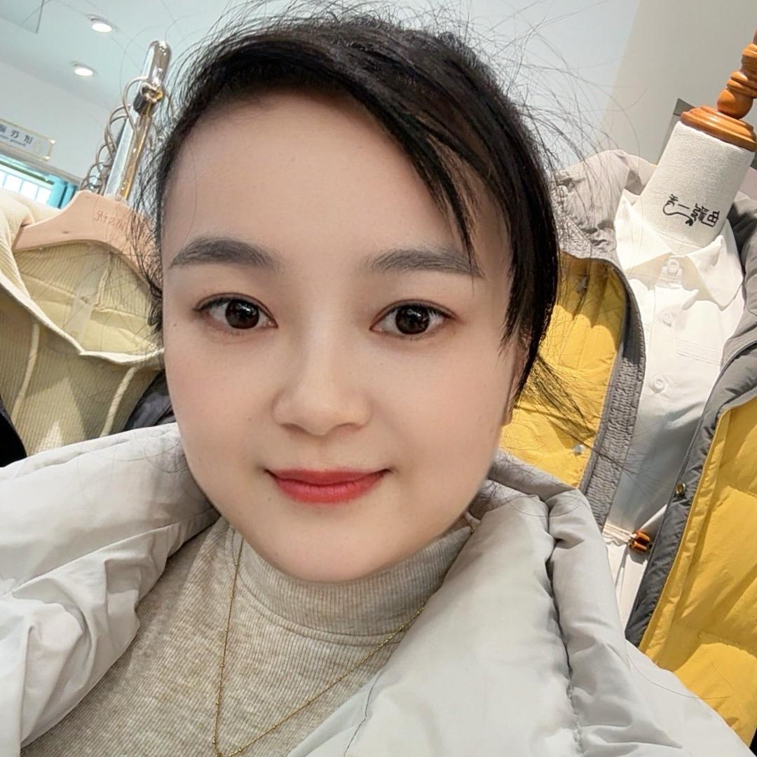 泗汾简优女装