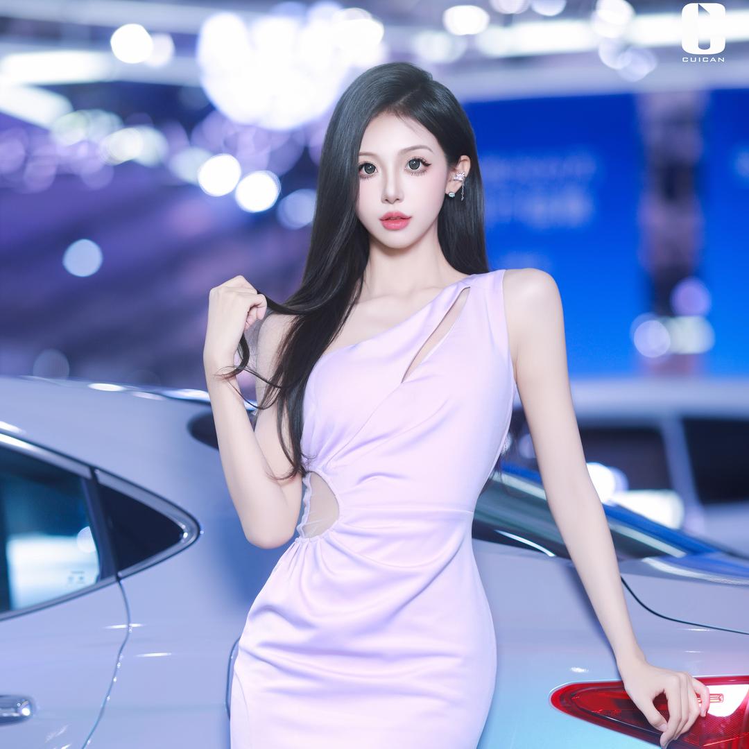 是小爱吖cc