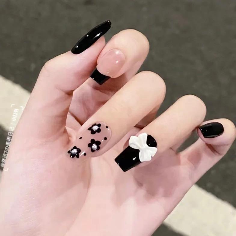 依依高端轻奢纯手工穿戴甲