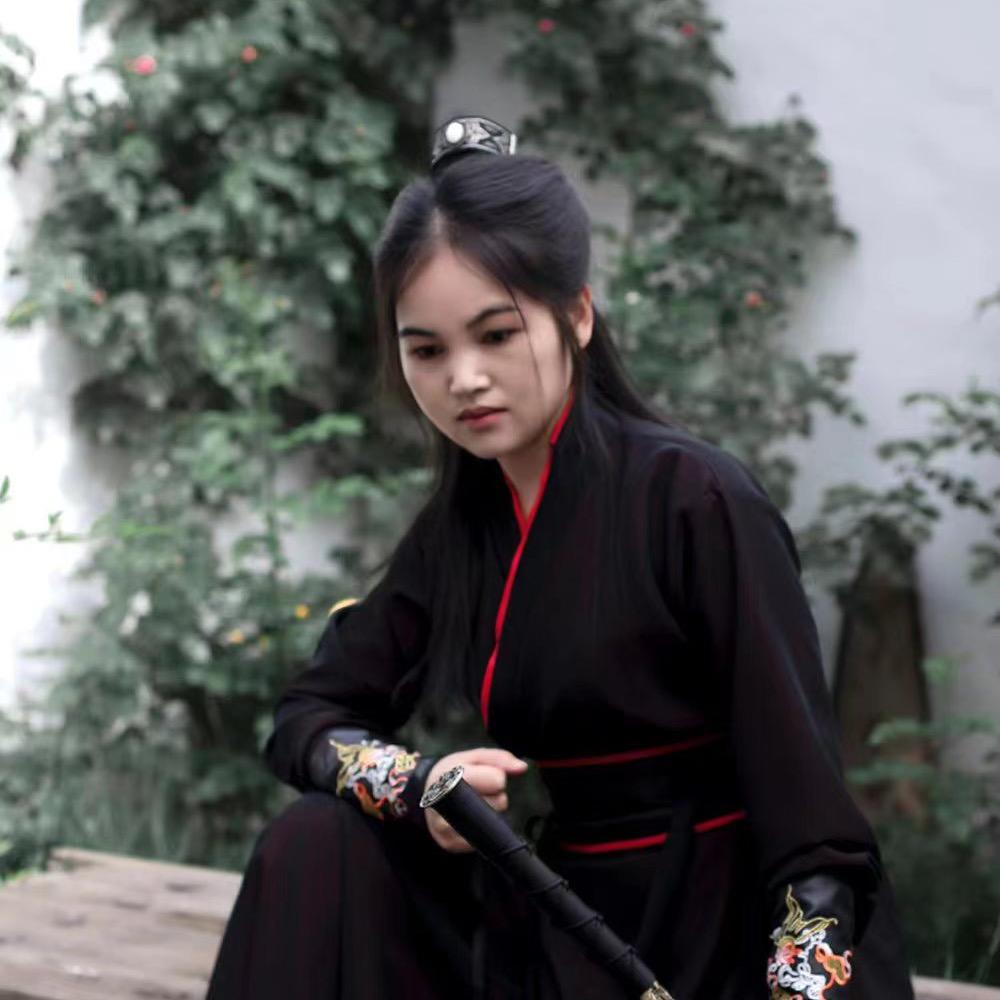 迈尊~小龙女