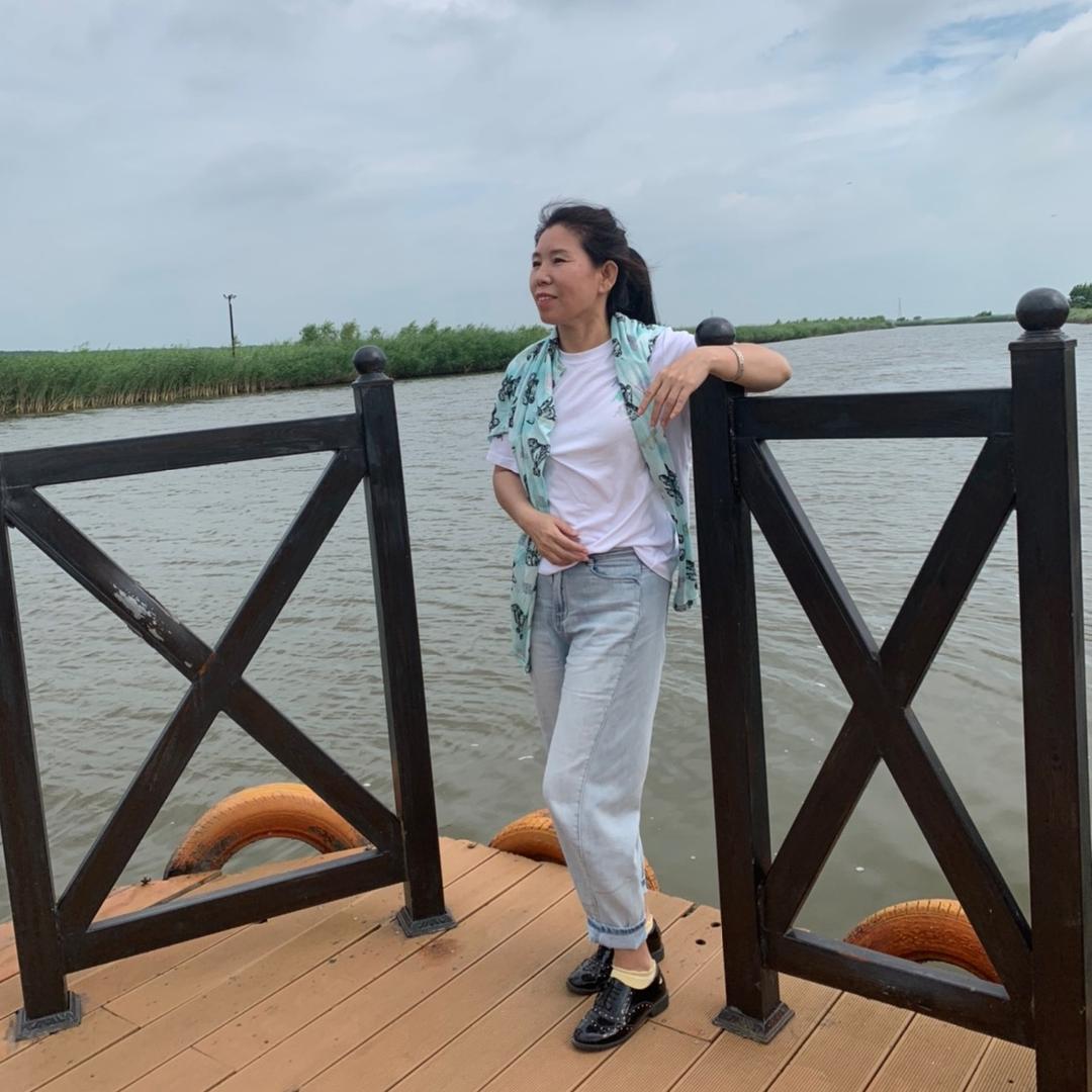 皮皮小妮妮