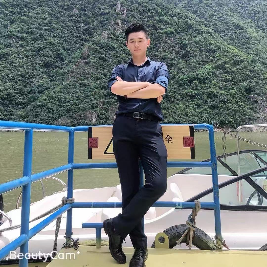 崔哥服装工厂