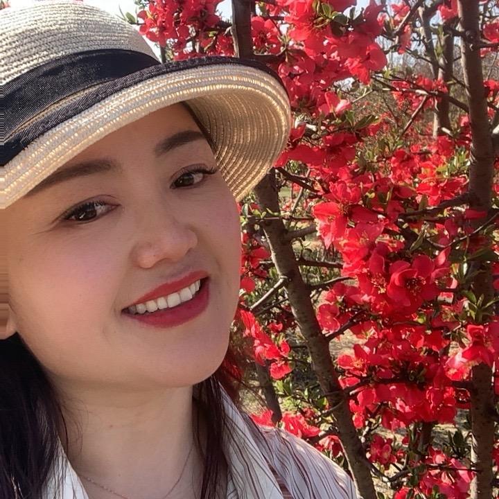 英姐（接直播）