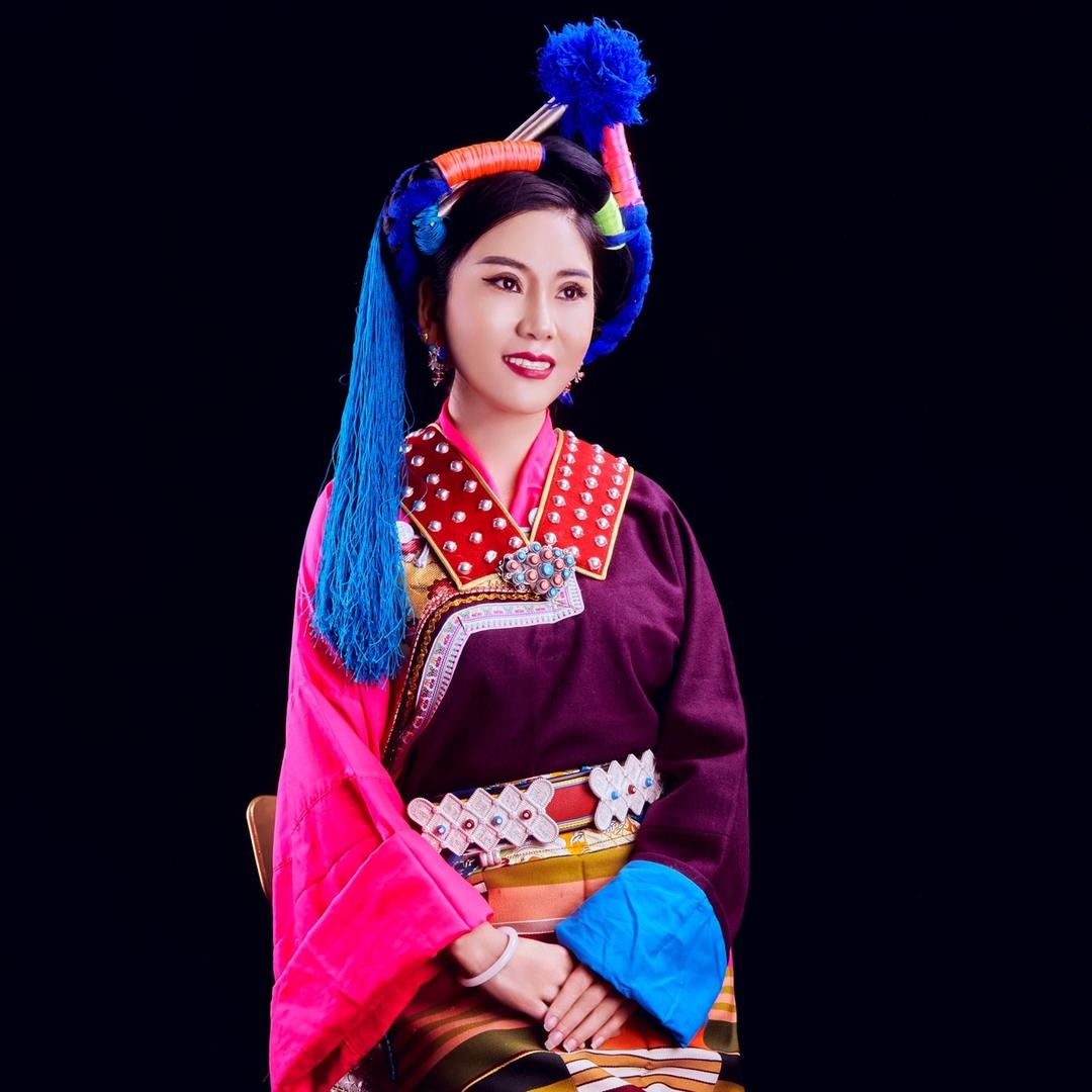 芒康 歌手 卓玛曲宗