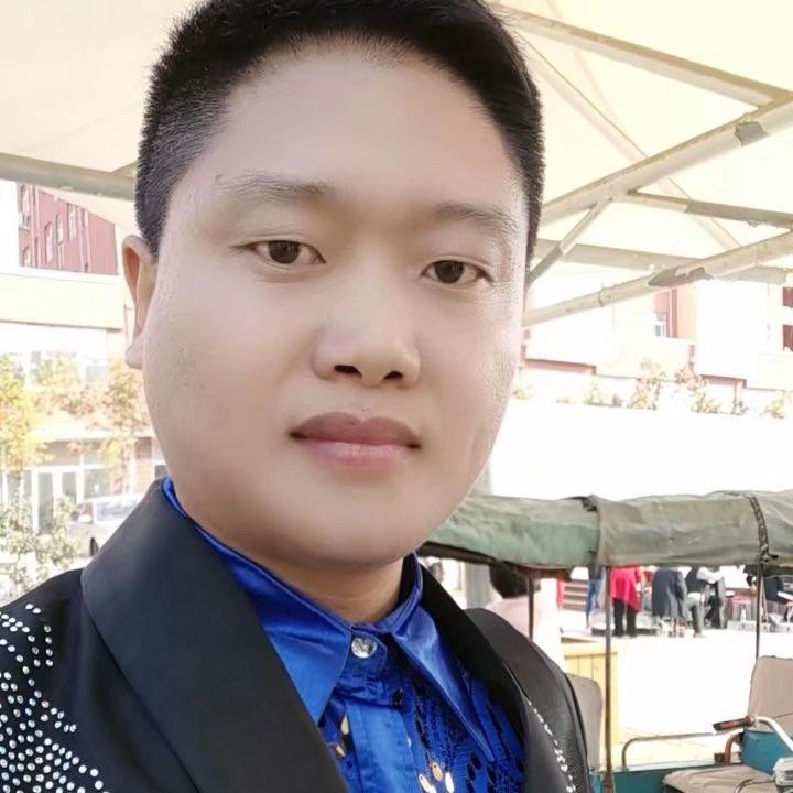 歌手主持卫清晰