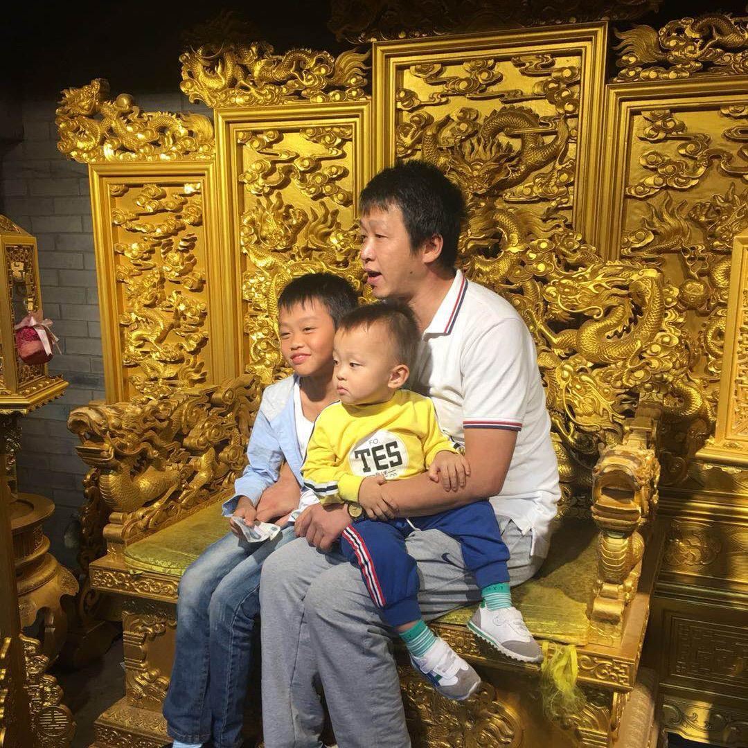 小勇哥