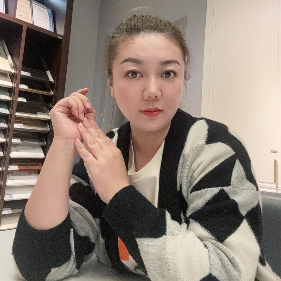 媛媛（叁拓装饰）