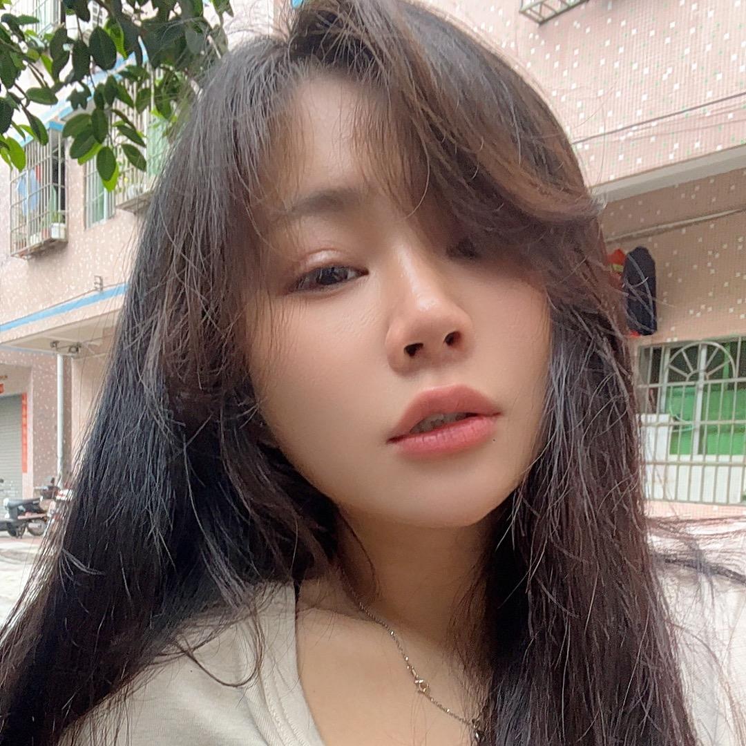 日系少女巴嘎酱