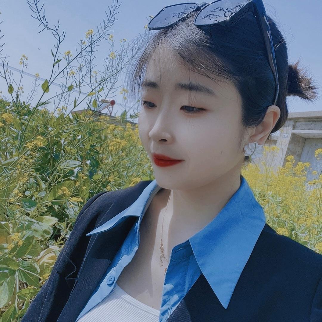 笑笑妞🍃😊