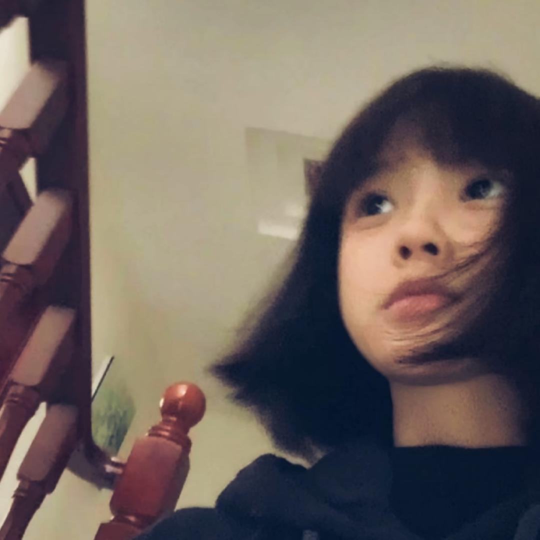 玲幼幼.