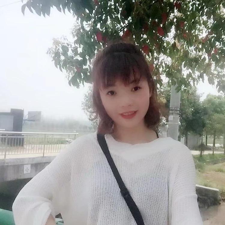 琪琪一家在武汉