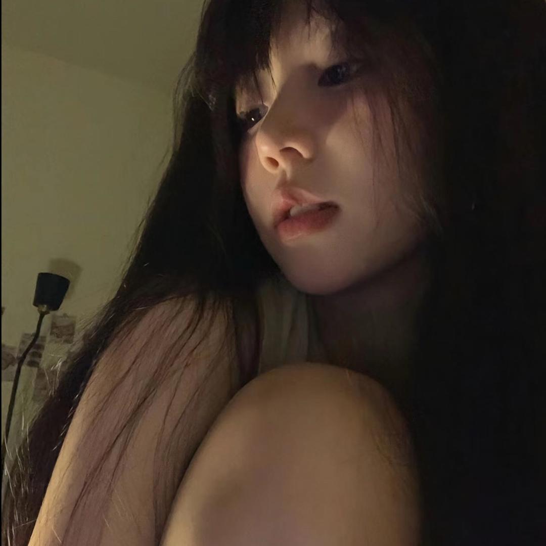 ꒦ິ^꒦ີ