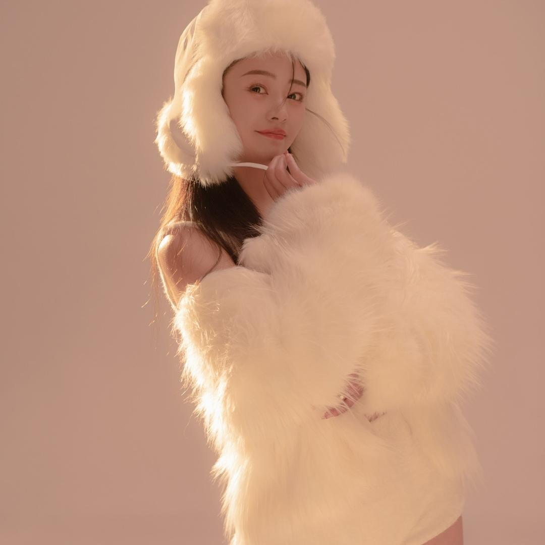 原来是妍妍呐。