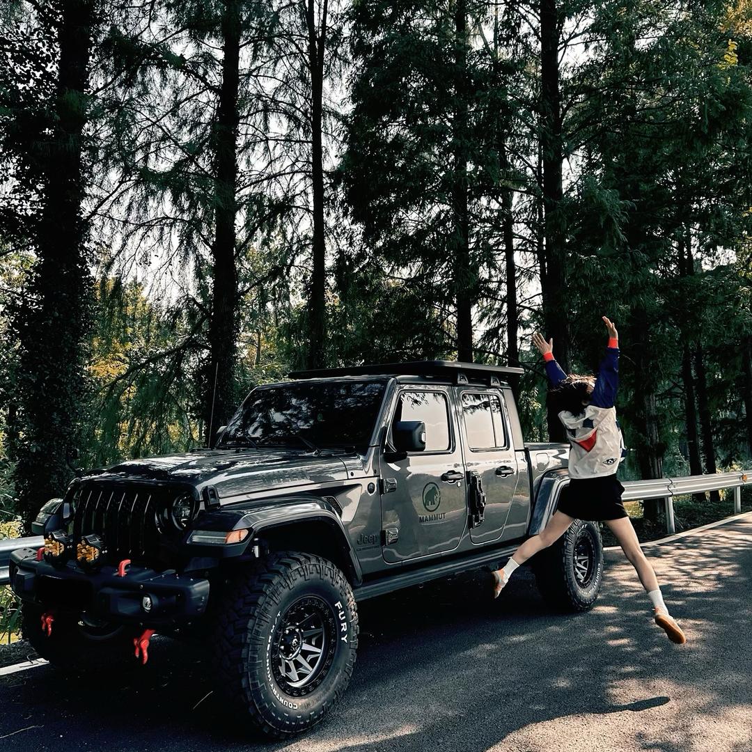 XT