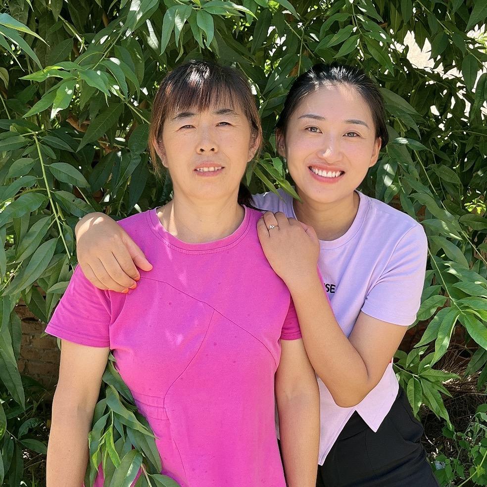 小凤与婆婆