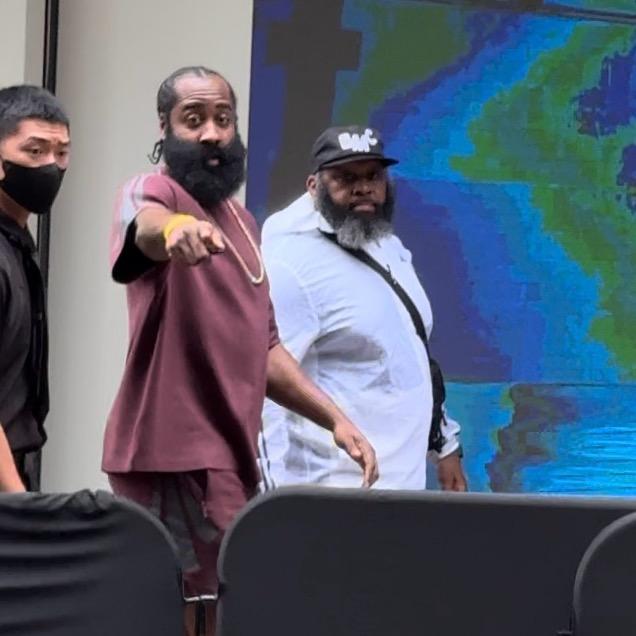 刘有志(陈奕迅3IU2Jay2哈登2