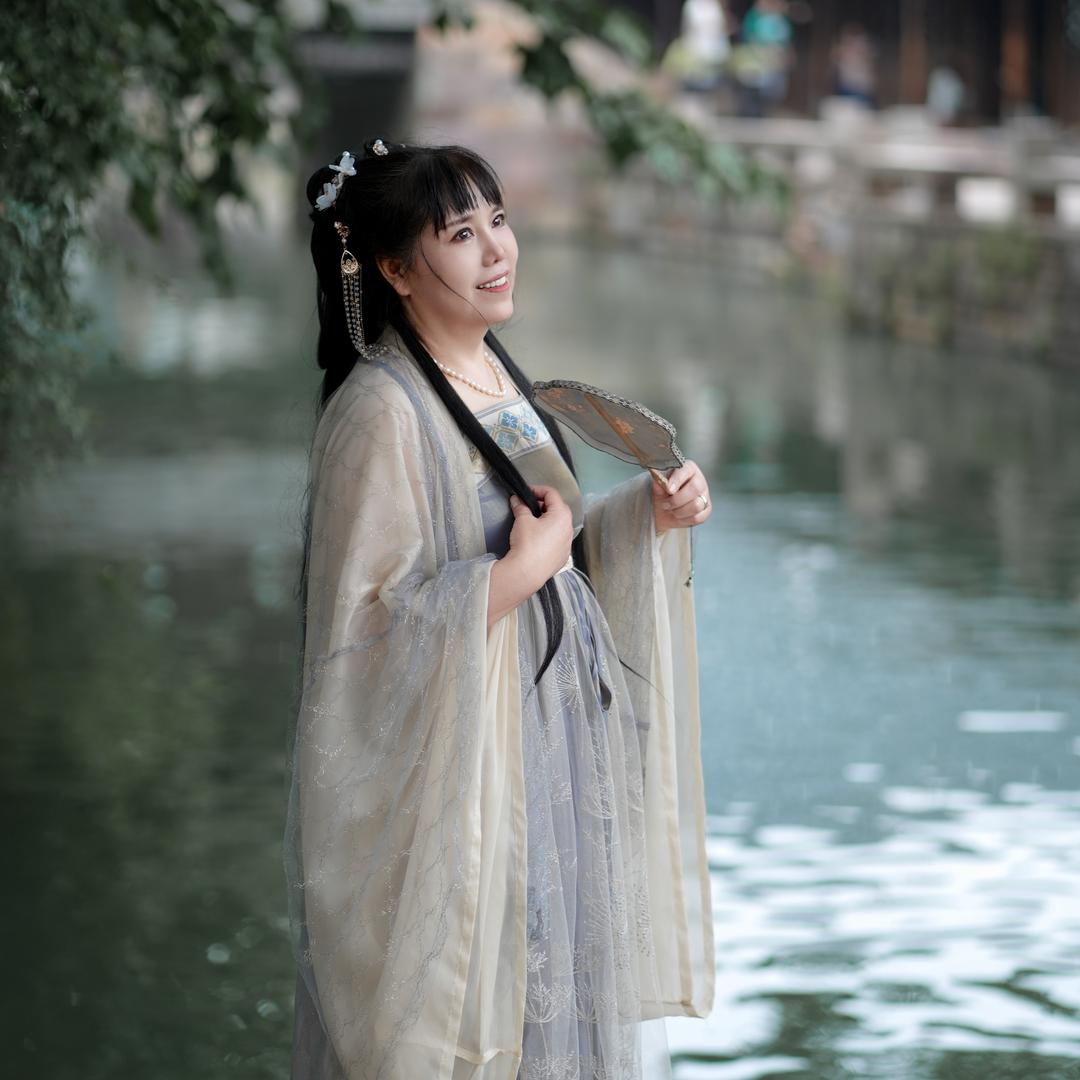三个孙子的奶奶