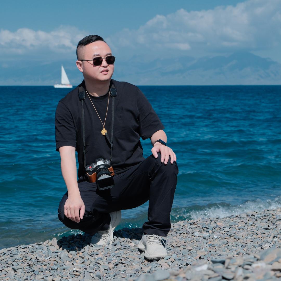 少爷（佛系青年）