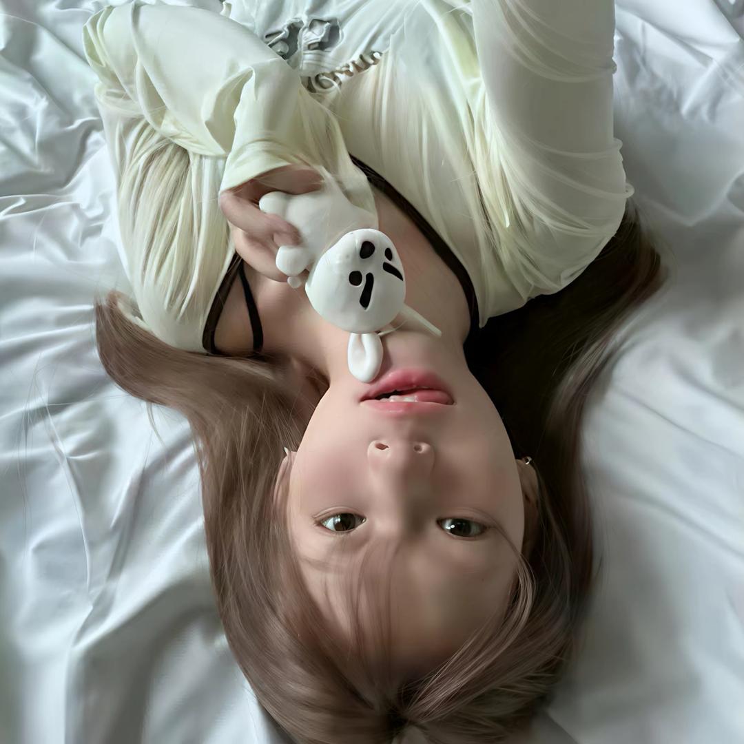 某某-/