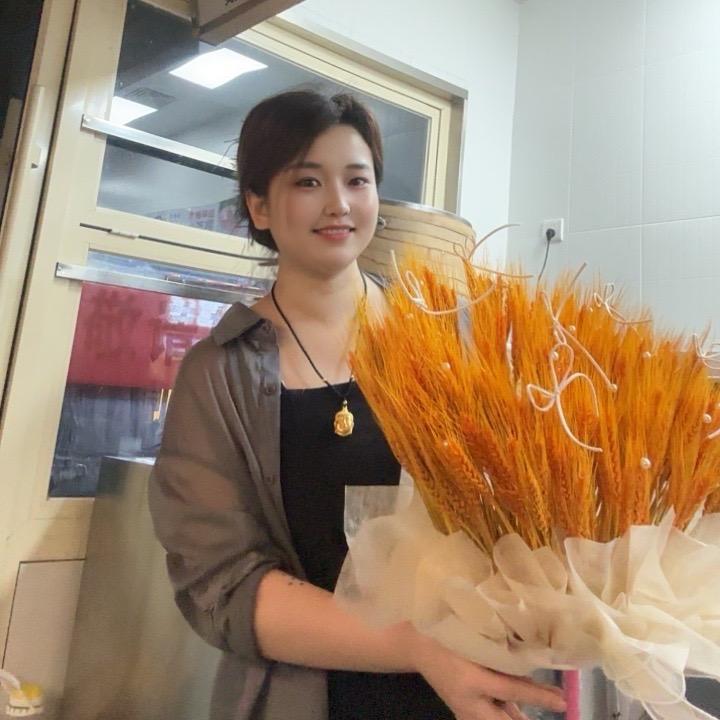 李与白包子铺（深圳坪山店）