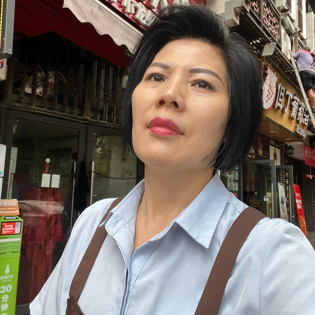 没有智商的店小二