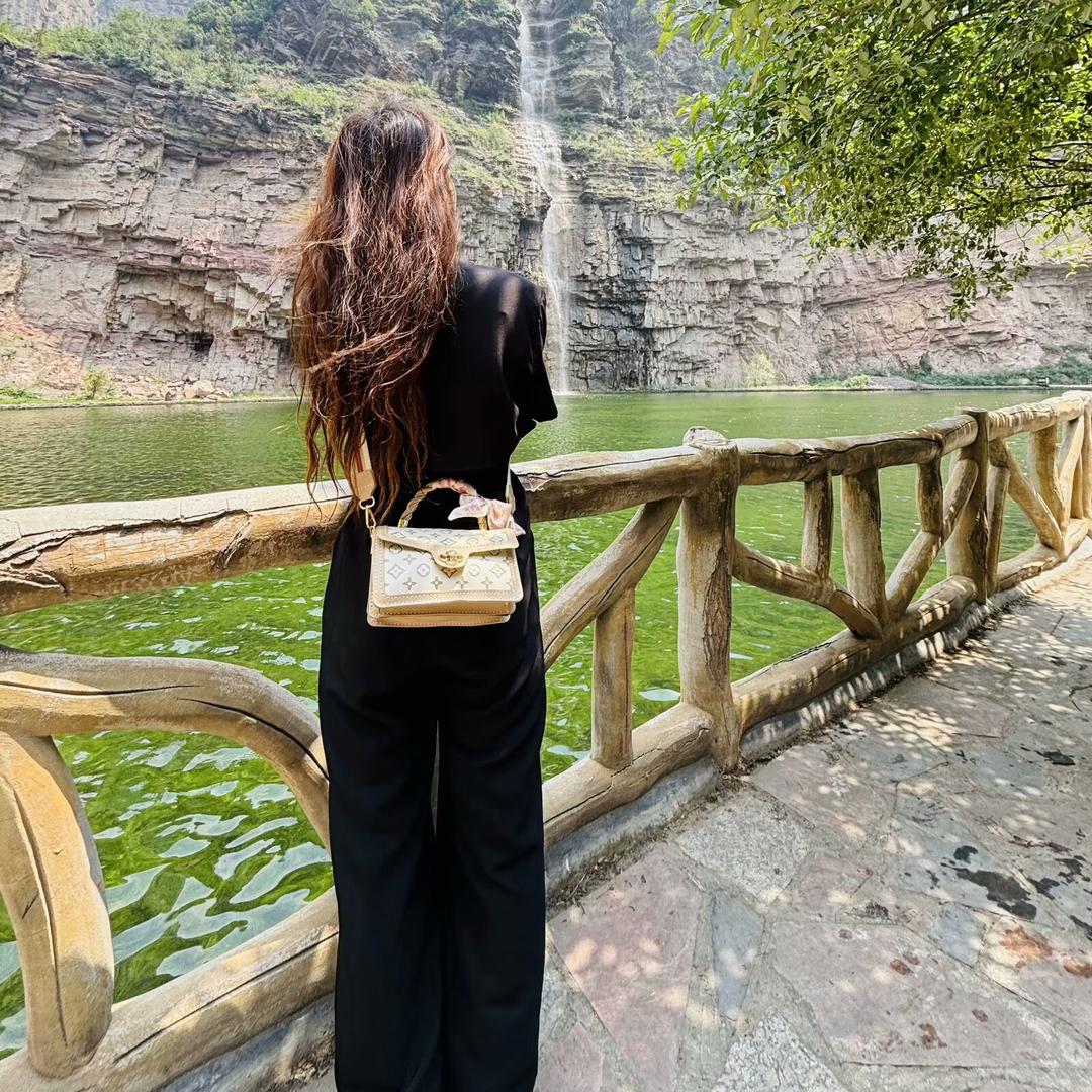 Hèi  😍你的益达