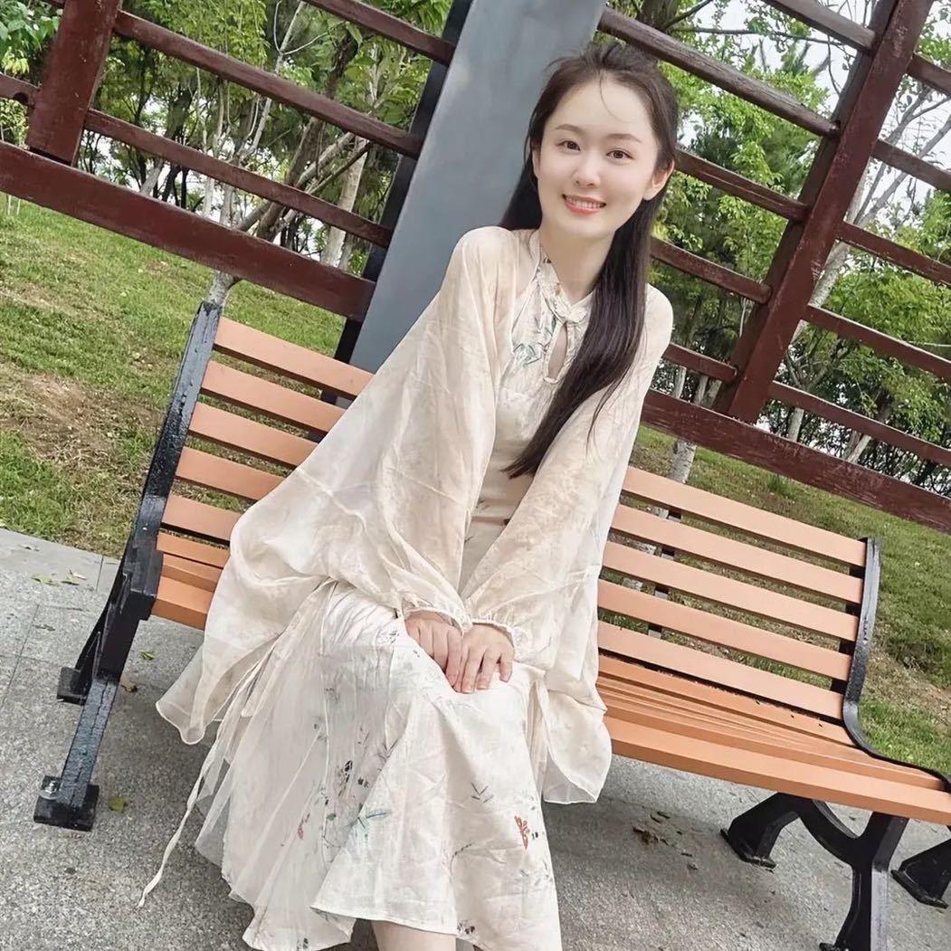 h g f f f h h