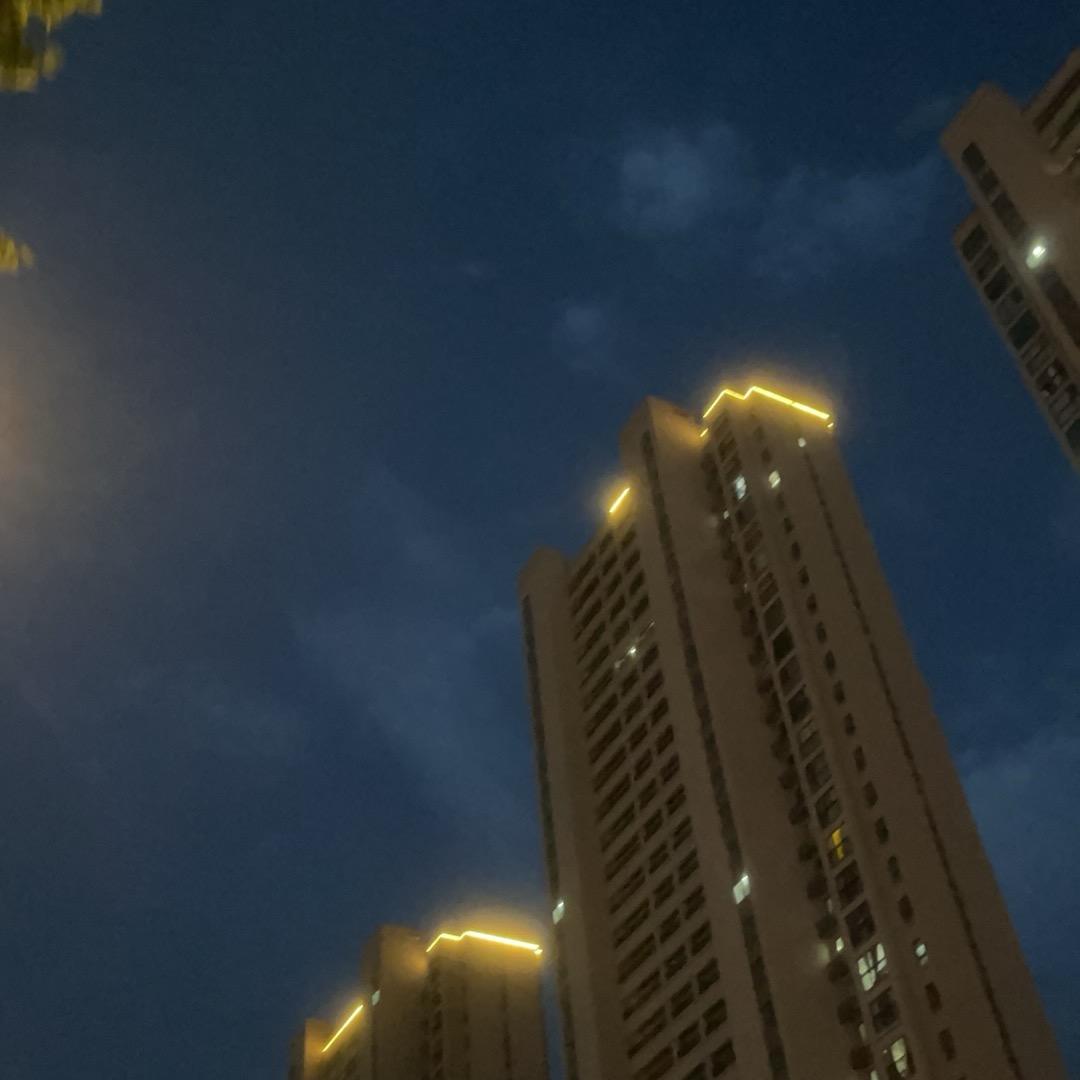 小太阳🌞头像