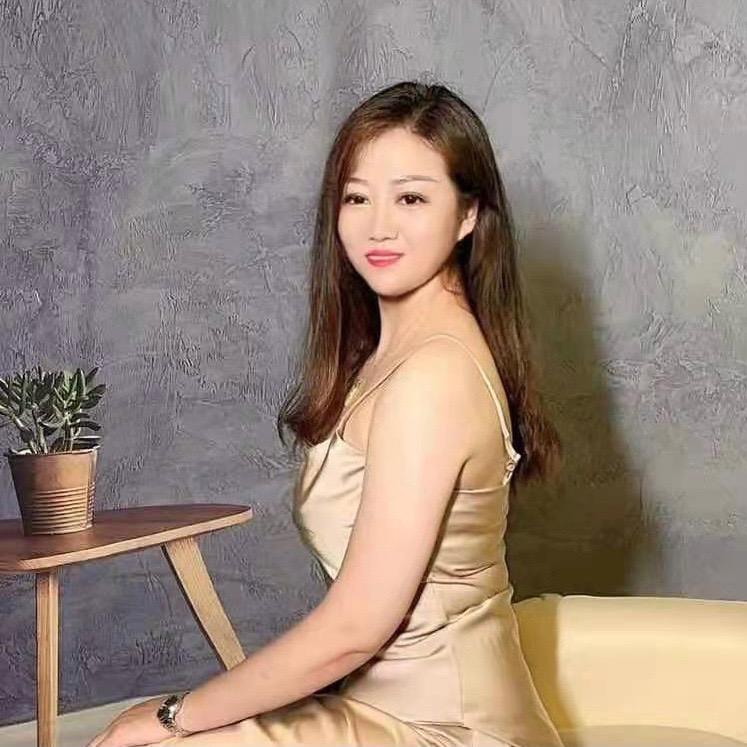 钢铁直女