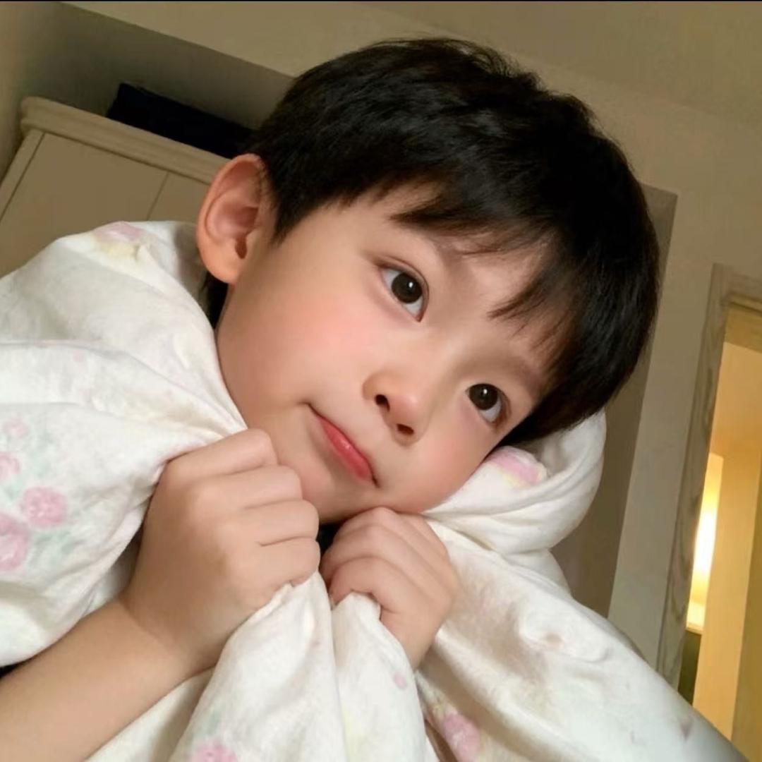 爱小小.