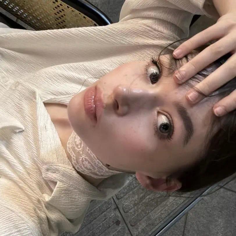 冰冰拿铁酪🧁